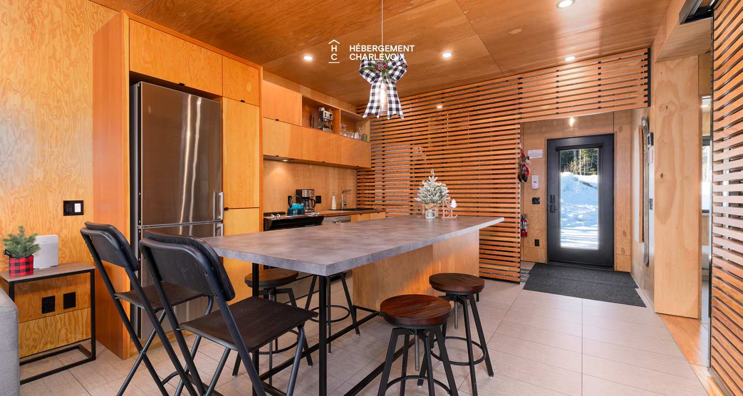 Refuge-3-A - Tini house at the top the Massif