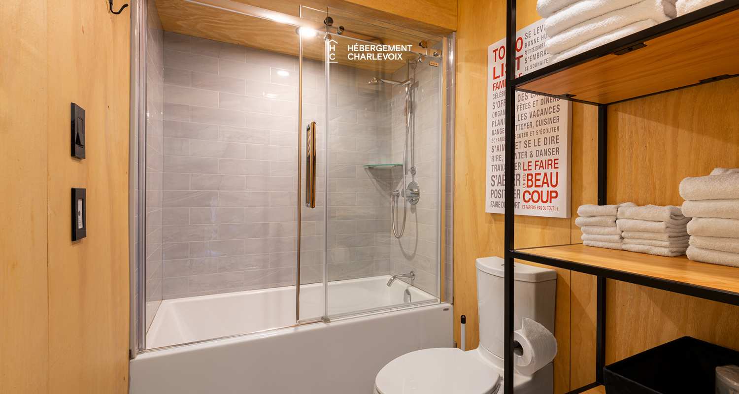 Refuge-4-A - Mini-maison au sommet du Massif