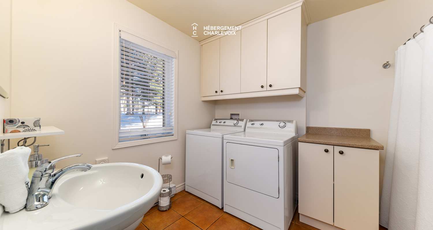 SEN-135-2 - Cottage paired with an unlimited horizon