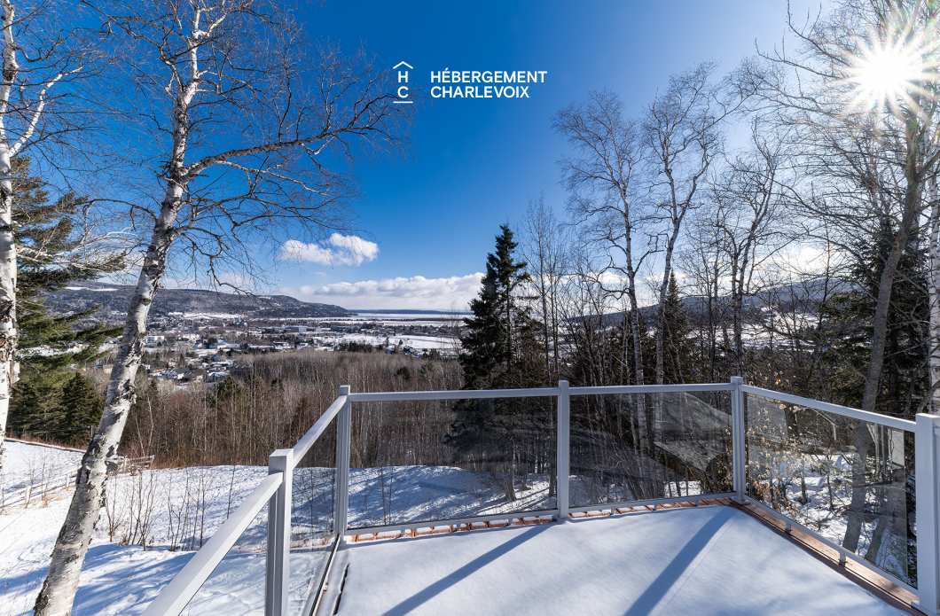 SEN-135-1 - Chalet jumelé avec vue lointaine sur le fleuve