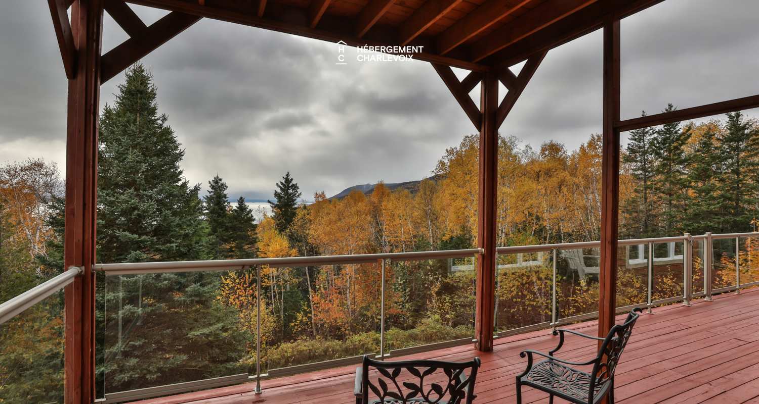 ANO-121B - À 10 minutes du Massif avec vue sur le fleuve St-Laurent!