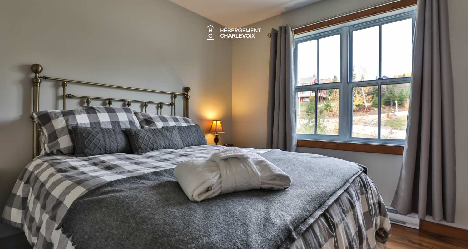 ANO-121H - Cottage avec vue splendide sur le fleuve St-Laurent