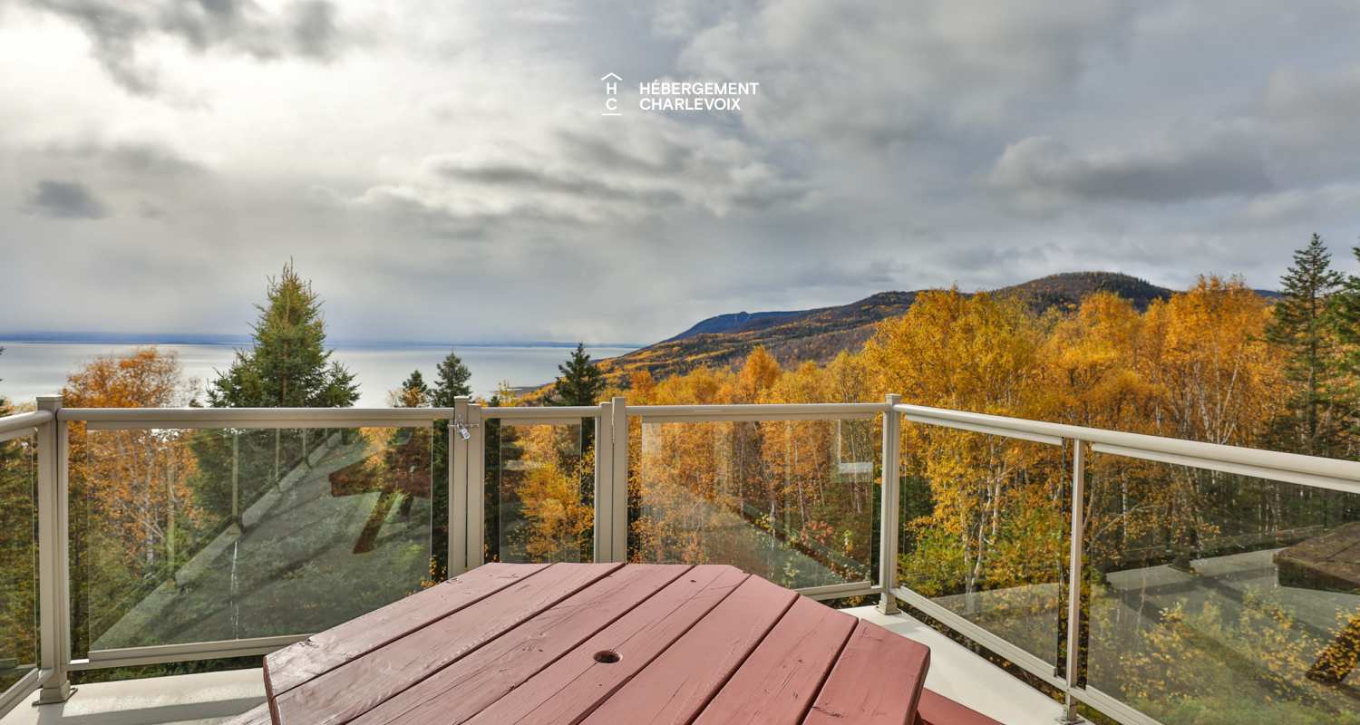 ANO-121H - Cottage avec vue splendide sur le fleuve St-Laurent