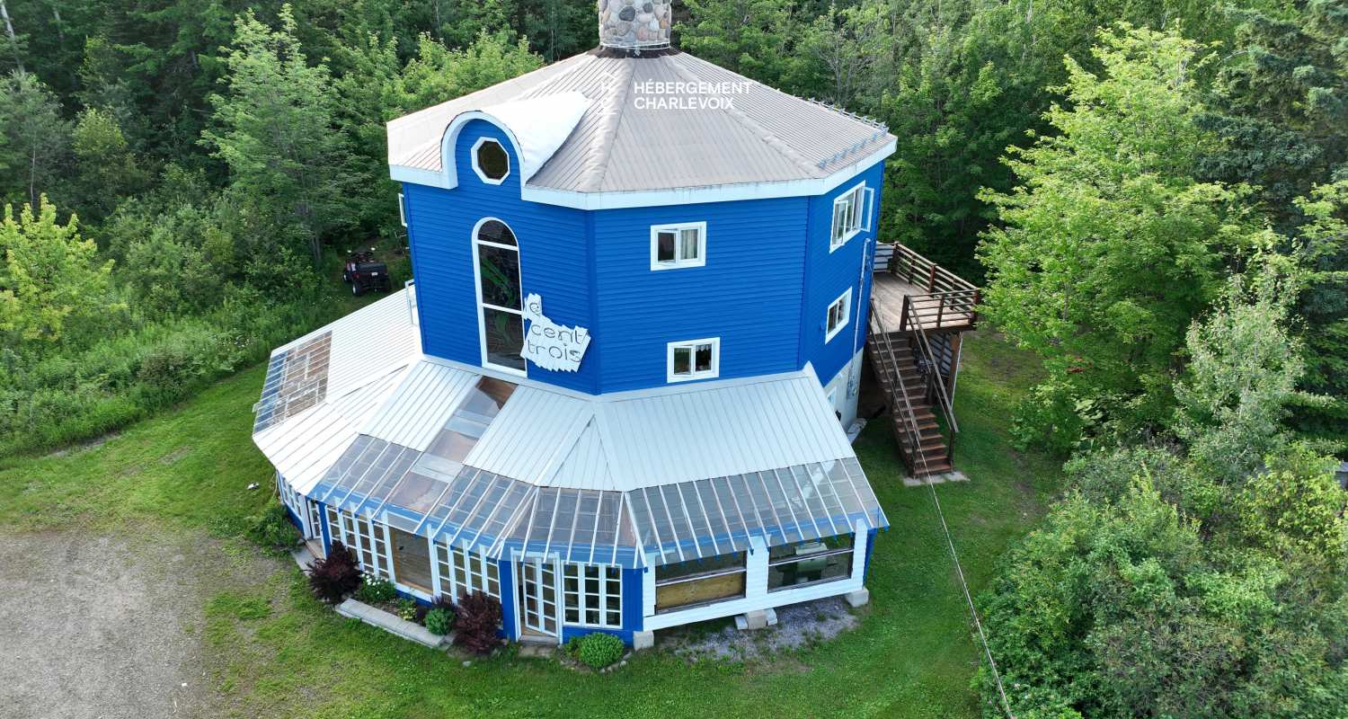 UNI-103 - Singular architecture