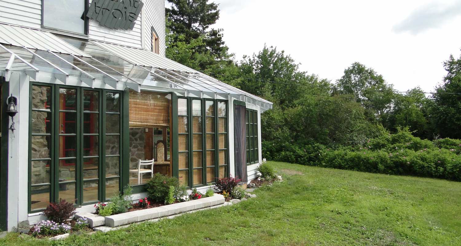 UNI-103 - Singular architecture