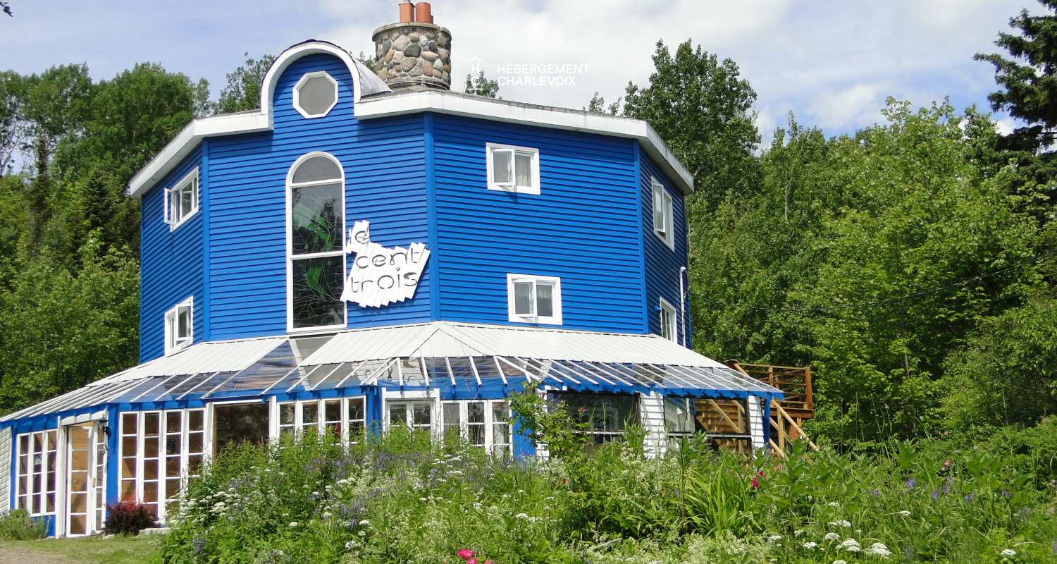 UNI-103 - Singular architecture