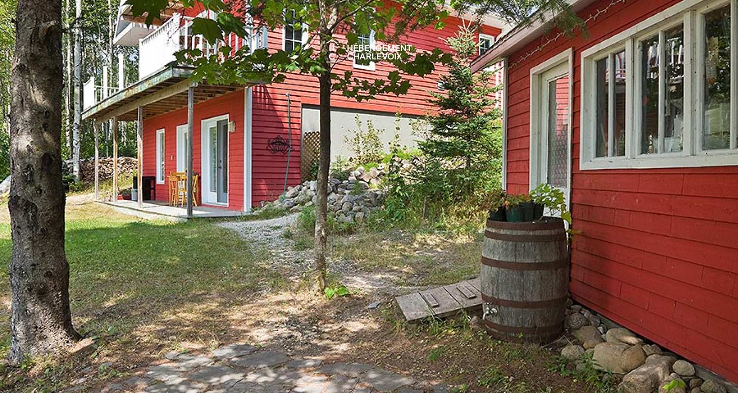 CAR-30 - Charmant appartement à Baie-St-Paul.