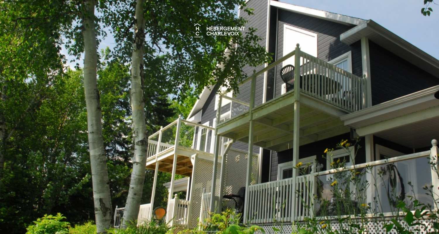 SEN-135-2 - Cottage paired with an unlimited horizon