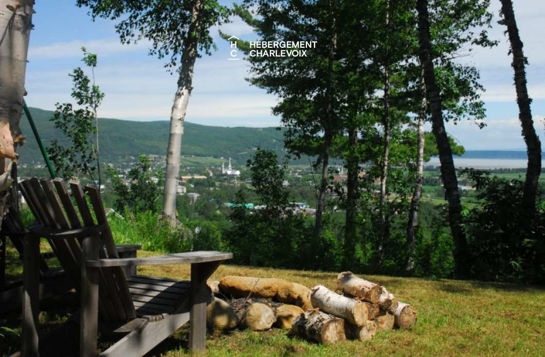 SEN-135-1 - Chalet jumelé avec vue lointaine sur le fleuve