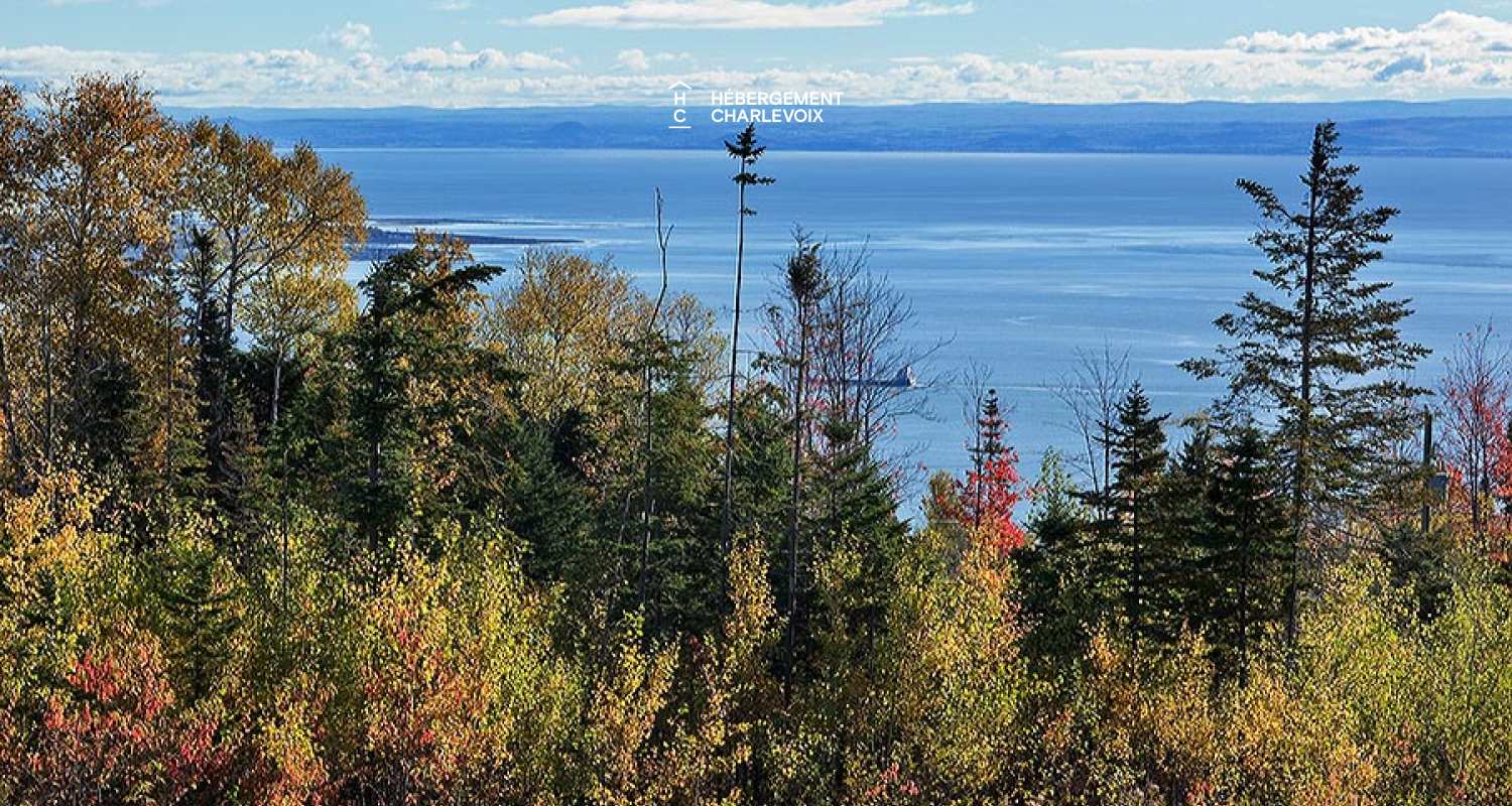 FRE-18 - Mountain refuge in a wild atmosphere