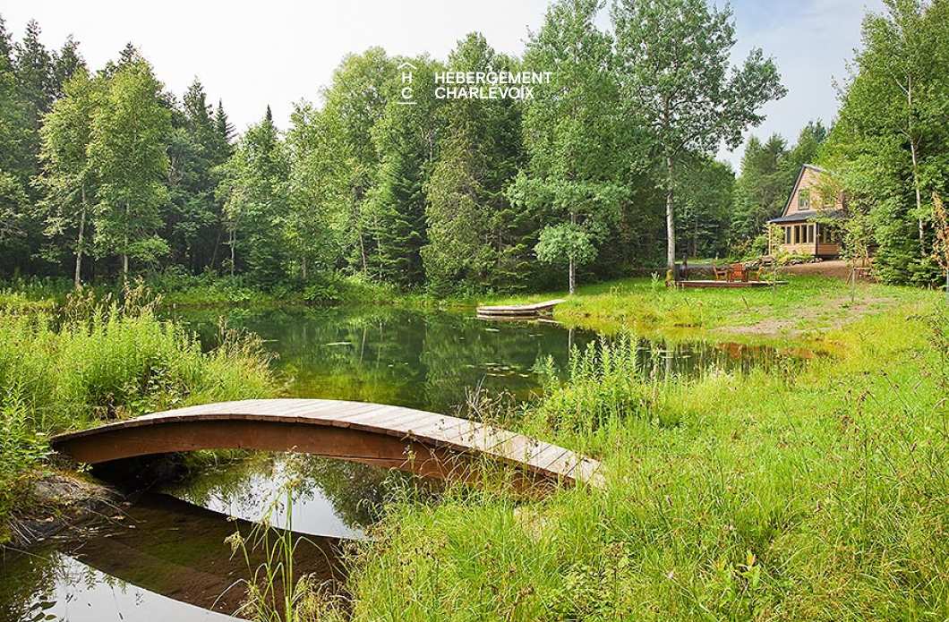 MON-71 - Un jardin bucolique doté d'un sauna extérieur