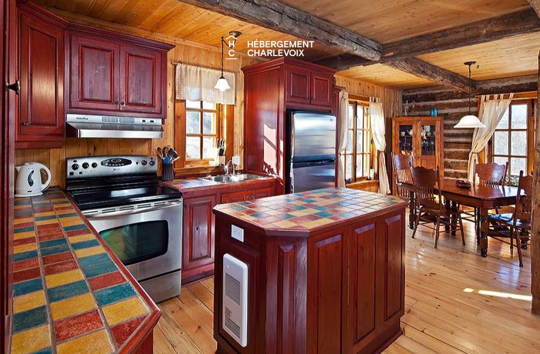 BEL-3 - Charmant chalet d'autrefois au coeur de l'arrière-pays de Charlevoix