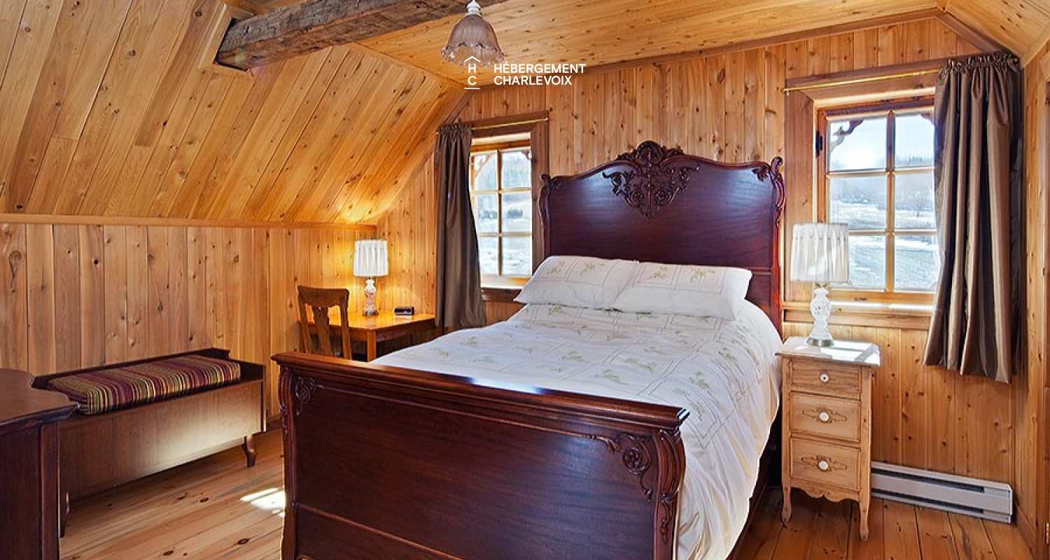 BEL-3 - An erstwhile charming cottage in the heart of the hinterland of Charlevoix