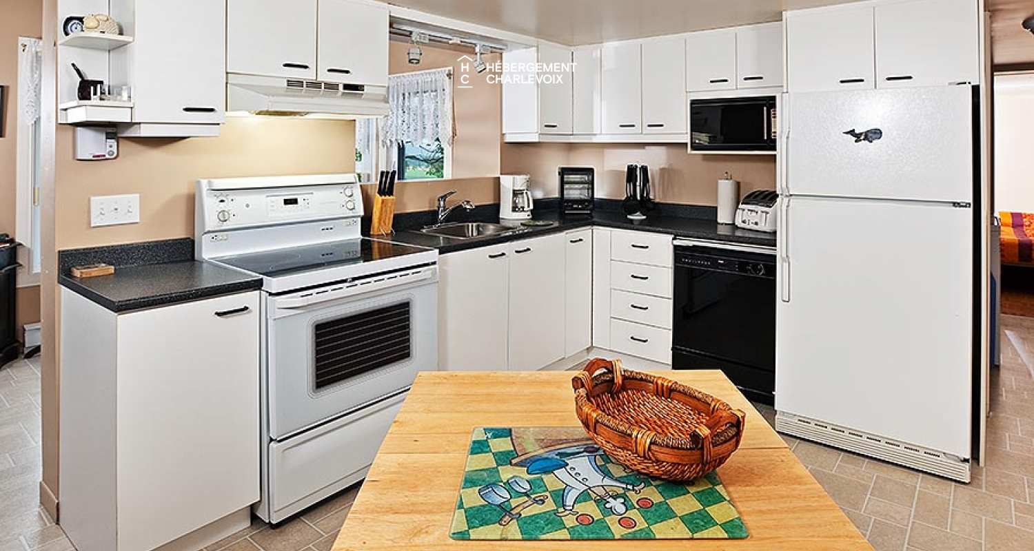 BER-123 - Cozy cottage near the lake