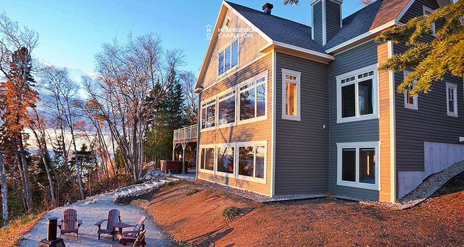 ECH-249 - De grandes fenêtres donnant sur la rive