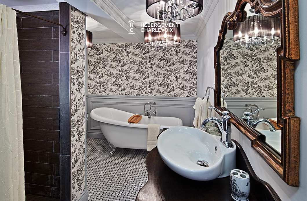 COU-85 - Coquette maison dans les hauteurs de Charlevoix