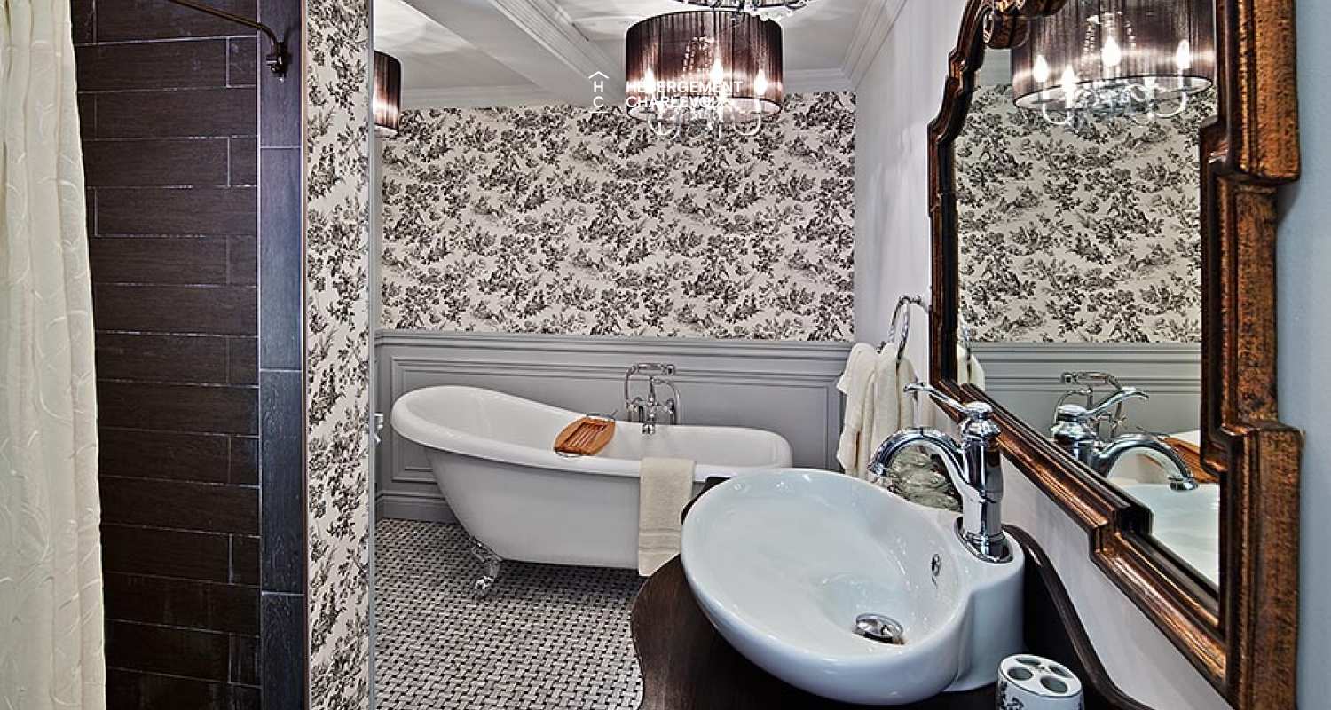 COU-85 - Charming home in the heights of Charlevoix