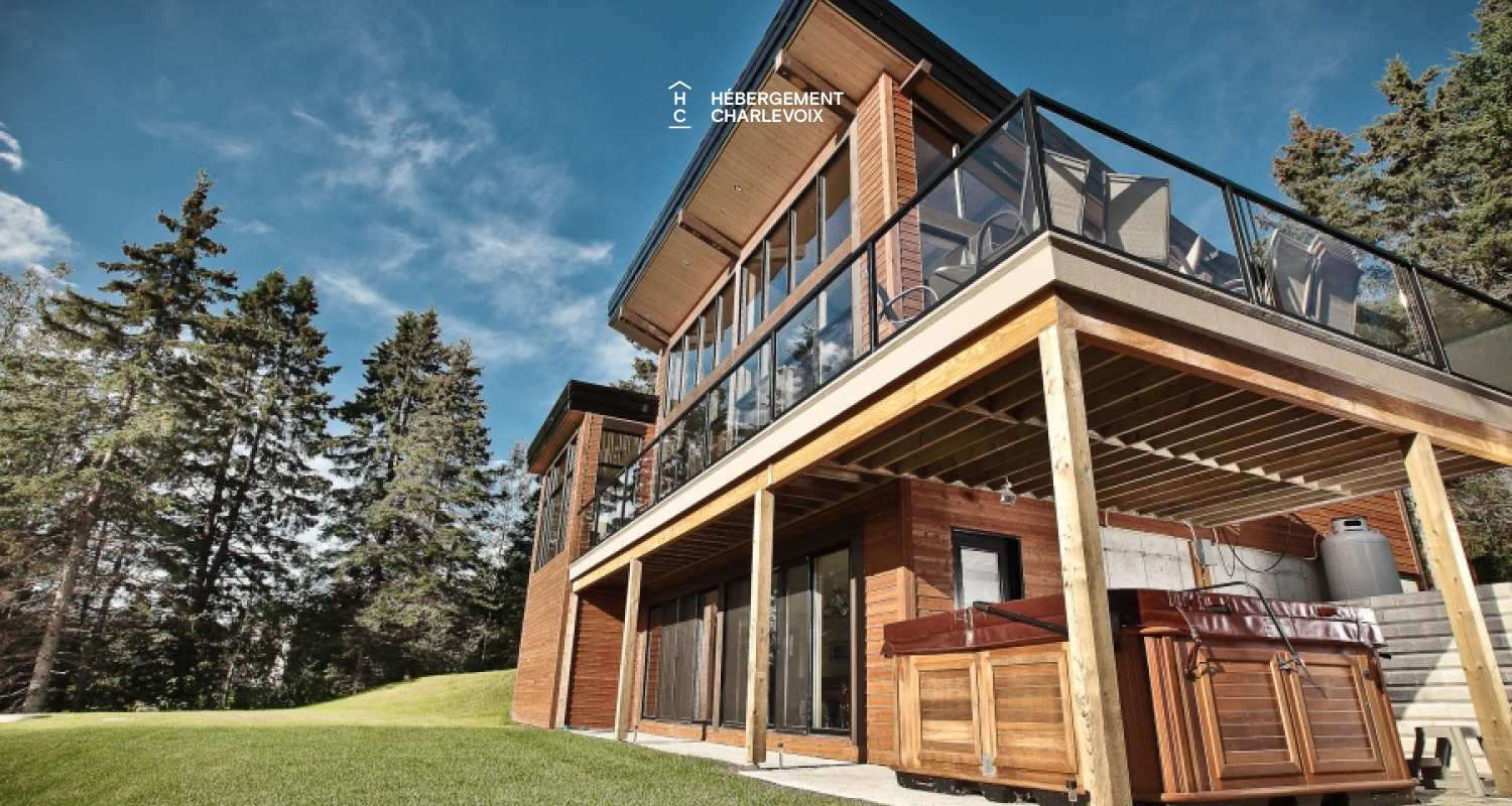 EXP-106 - Perfect balance between wood and contemporary architecture