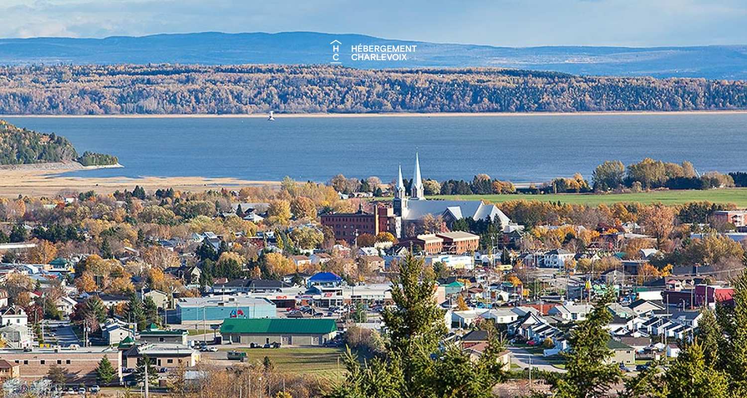 EXP-106 - Perfect balance between wood and contemporary architecture