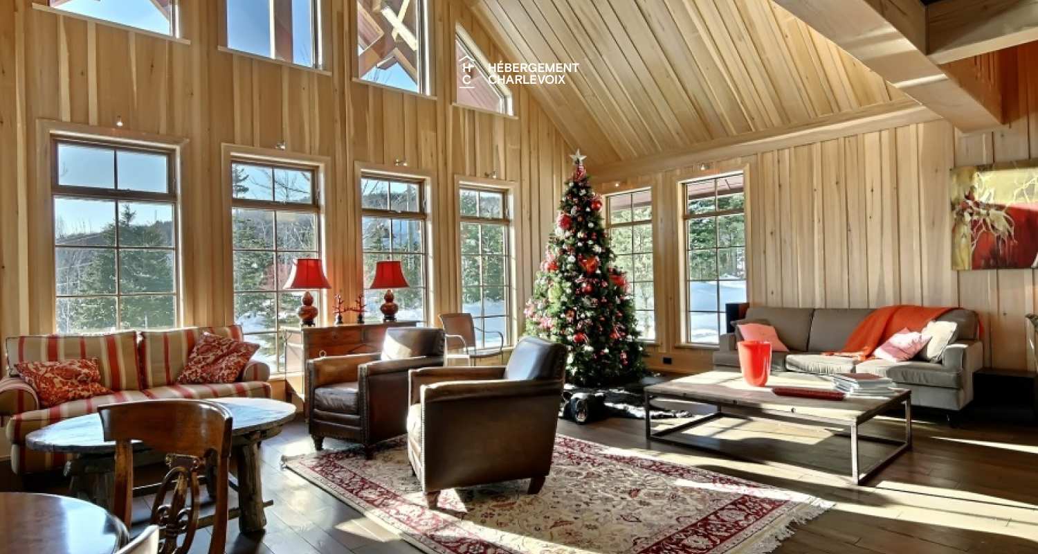 MAR-45 - Prestigious villa of 6000 square feet