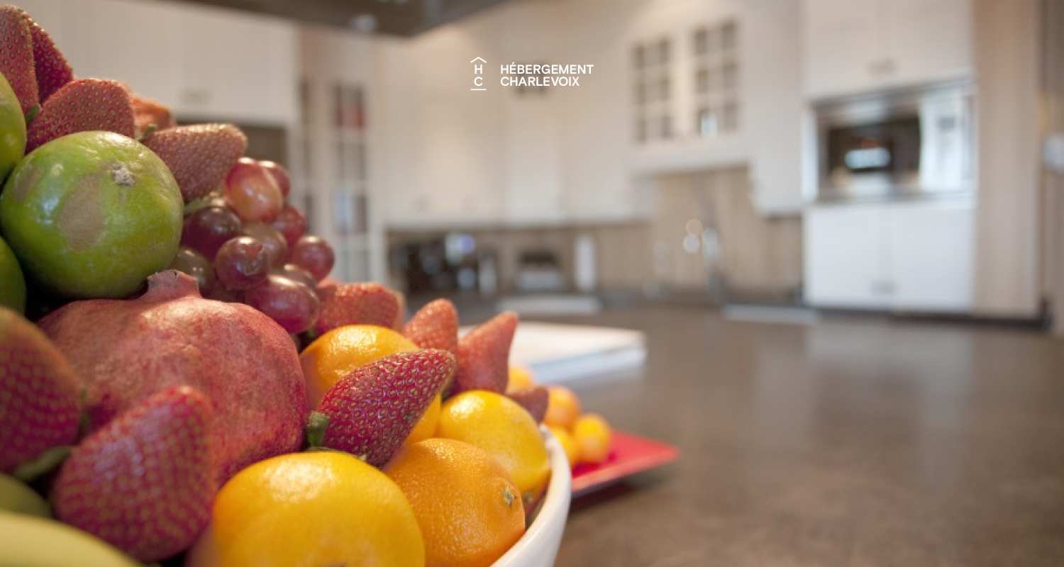 MAR-45 - Prestigious villa of 6000 square feet