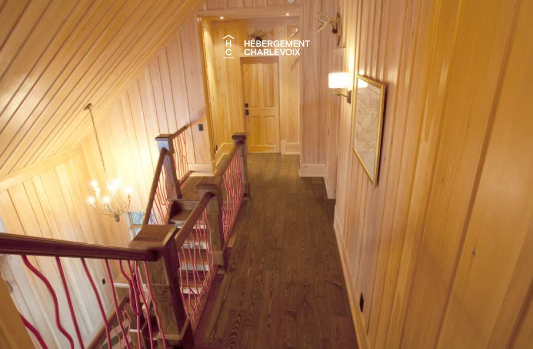 MAR-45 - Prestigieuse villa de 6000 pieds carrés