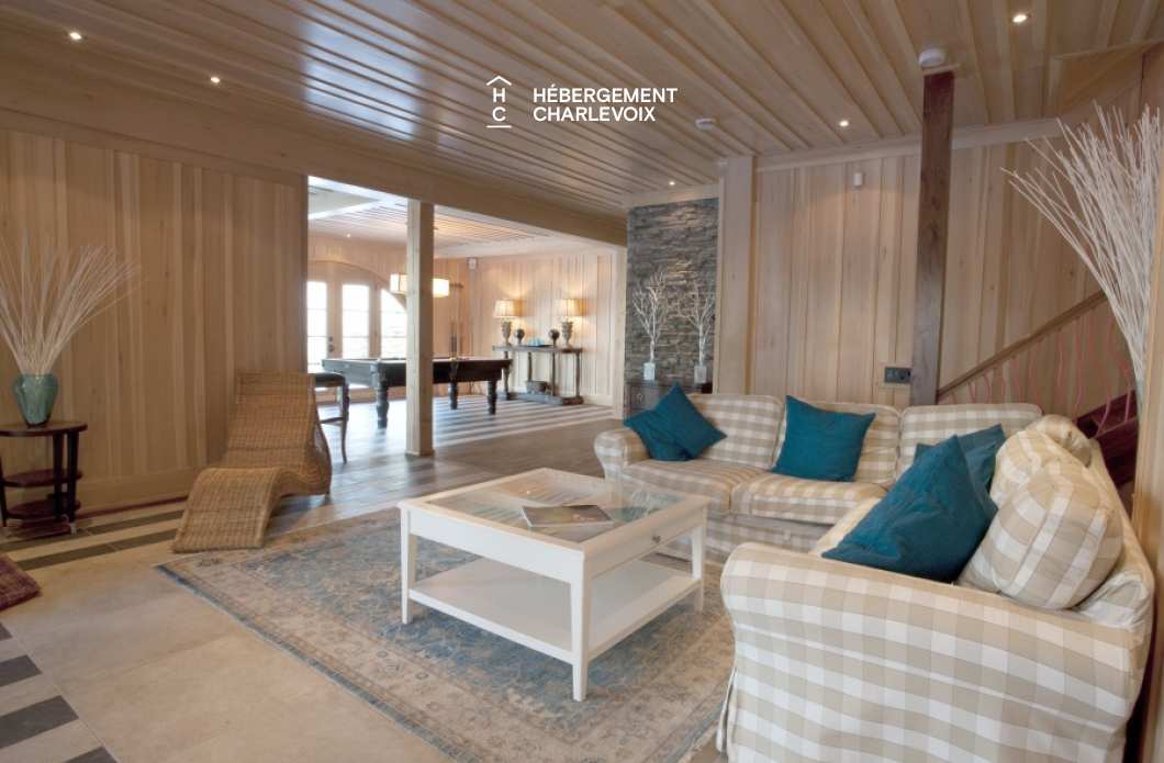 MAR-45 - Prestigieuse villa de 6000 pieds carrés