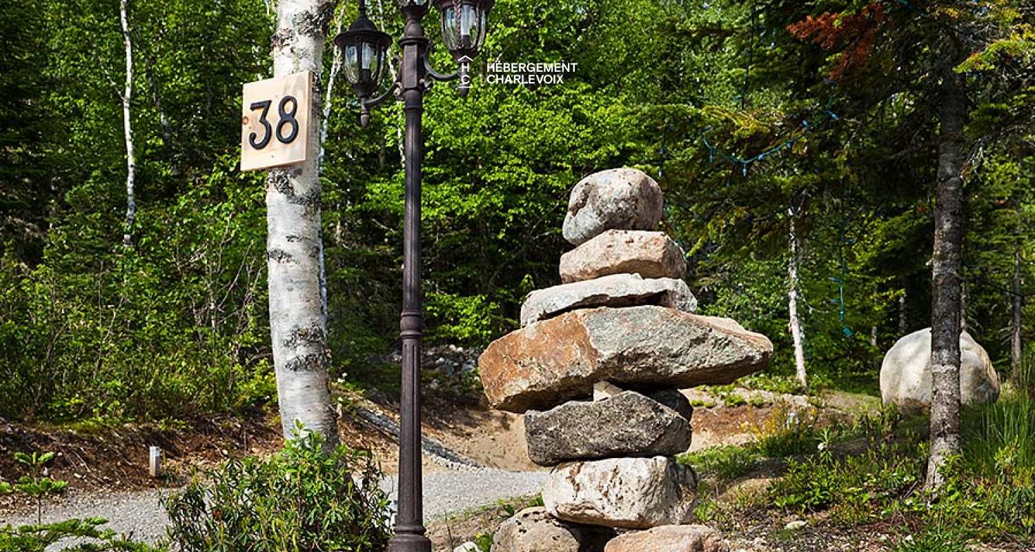 BEL-38 - A warmhearted residence with a view