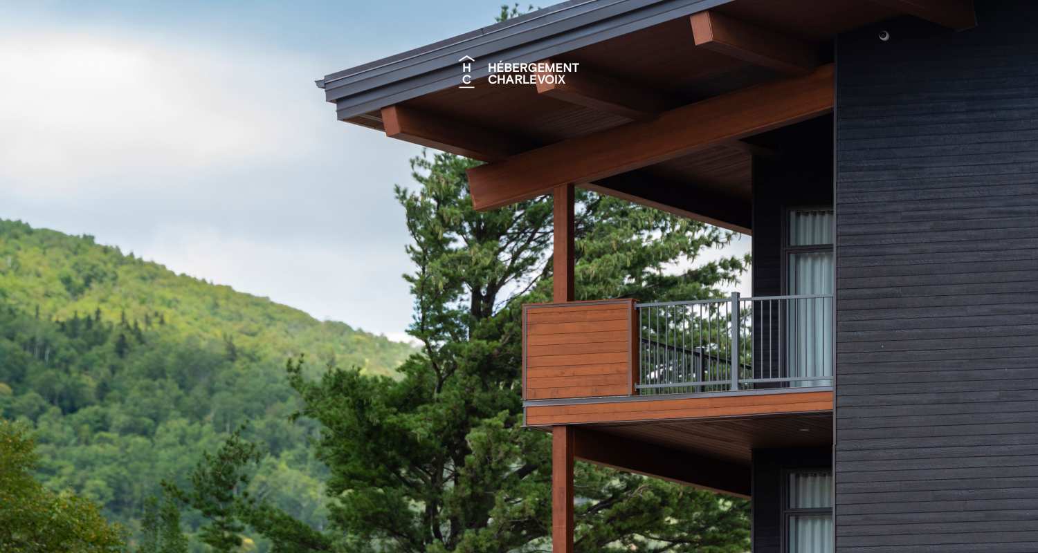 Cache 3 chambres, 1 lit King, 1 lit Queen, 2 lits simples superposés, 1 divan-lit - unité de coin - 1 à 8 personnes - Situé à moins 200 mètres du télésiège