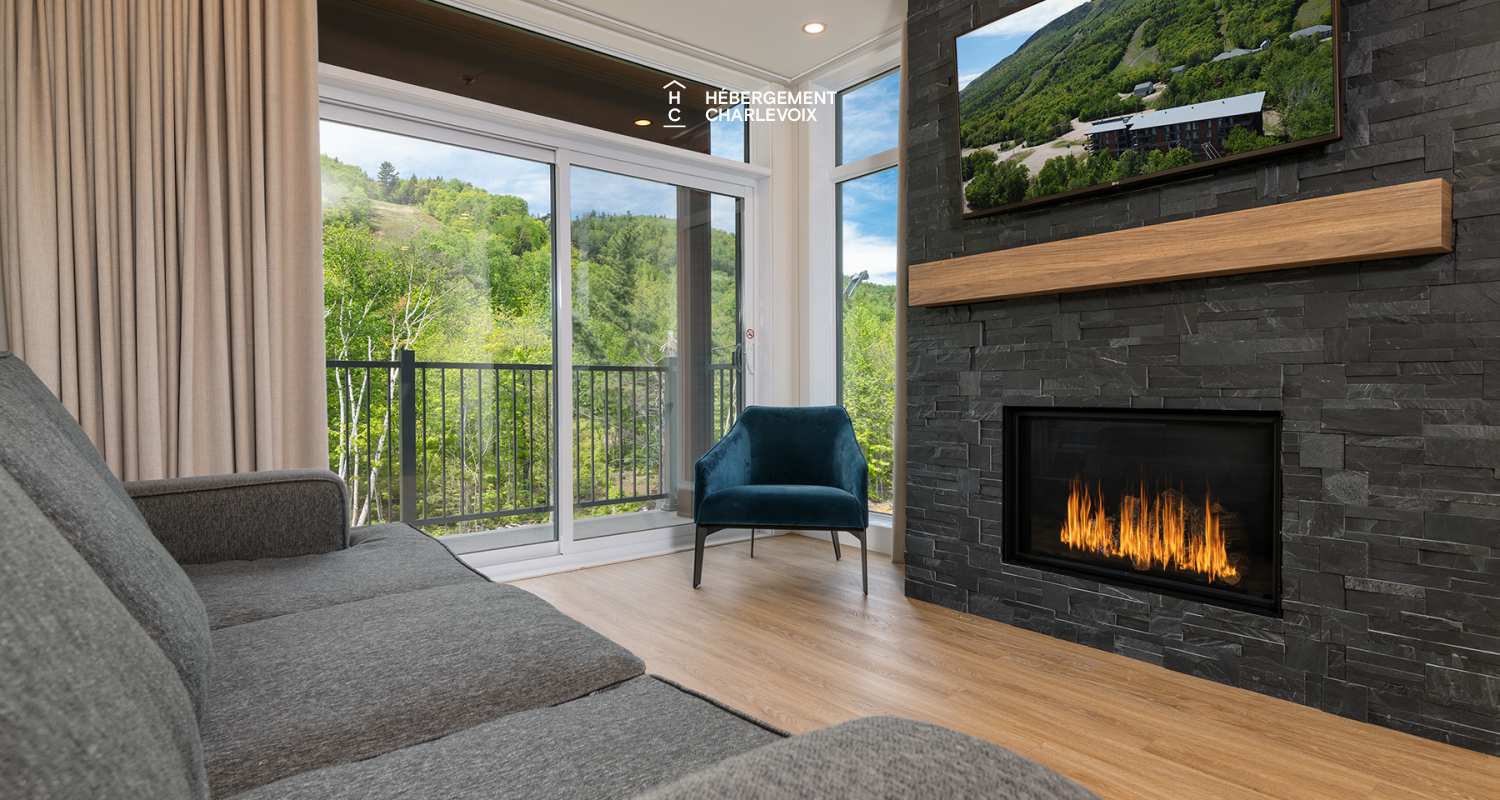 Cache 3 chambres, 1 lit King, 1 lit Queen, 2 lits simples superposés, 1 divan-lit - unité de coin - 1 à 8 personnes - Situé à moins 200 mètres du télésiège