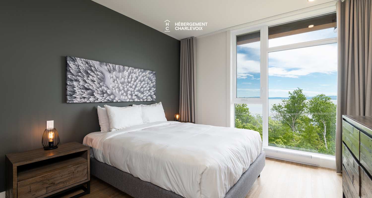 Cache 2 chambres-2 lits Queen, 1 divan-lit - 1 à 6 personnes - Is located at less than 200 meters from the chairlift