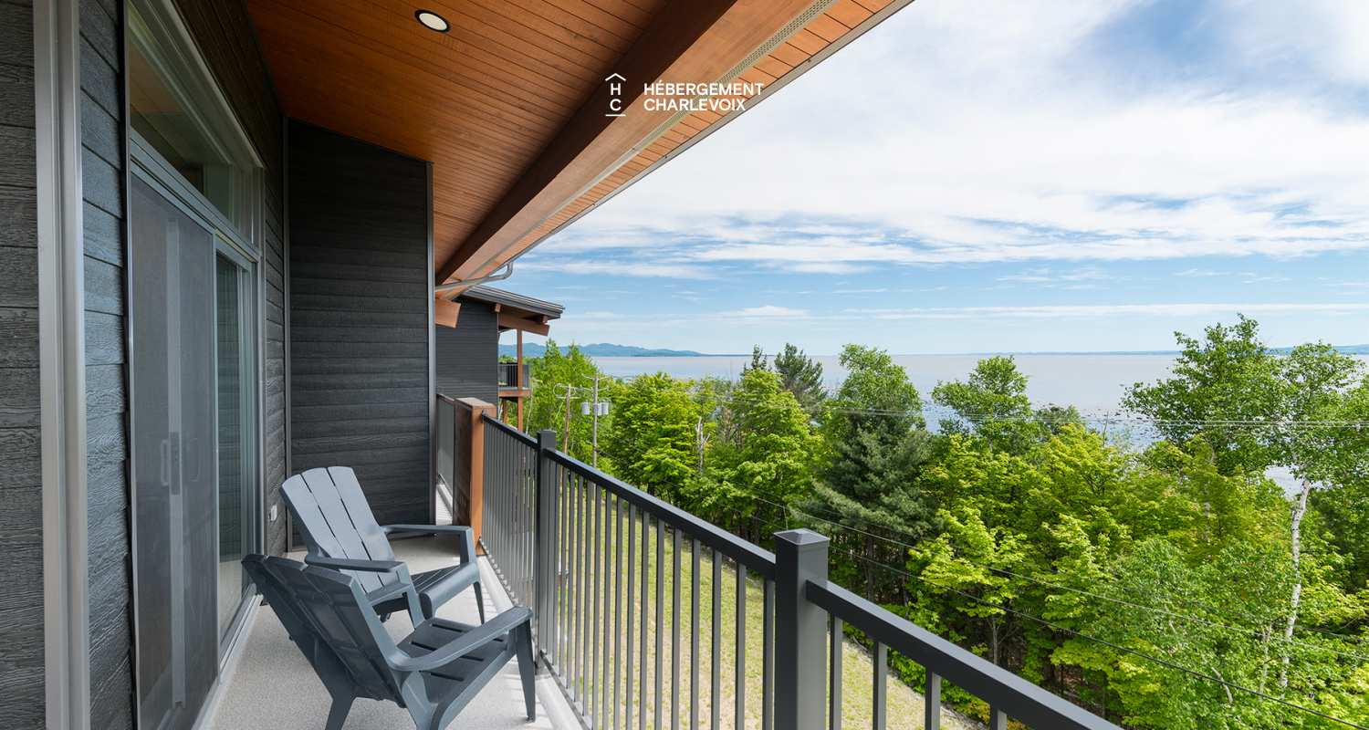 Cache 2 chambres-2 lits Queen, 1 divan-lit - 1 à 6 personnes - Is located at less than 200 meters from the chairlift