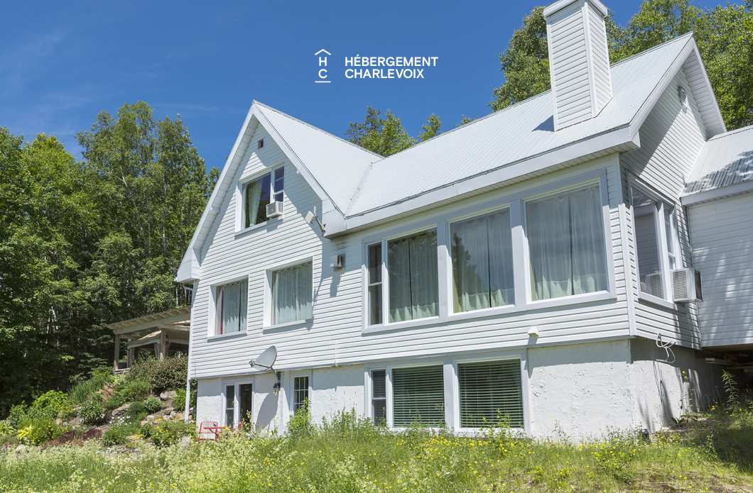 COU-85 - Coquette maison dans les hauteurs de Charlevoix