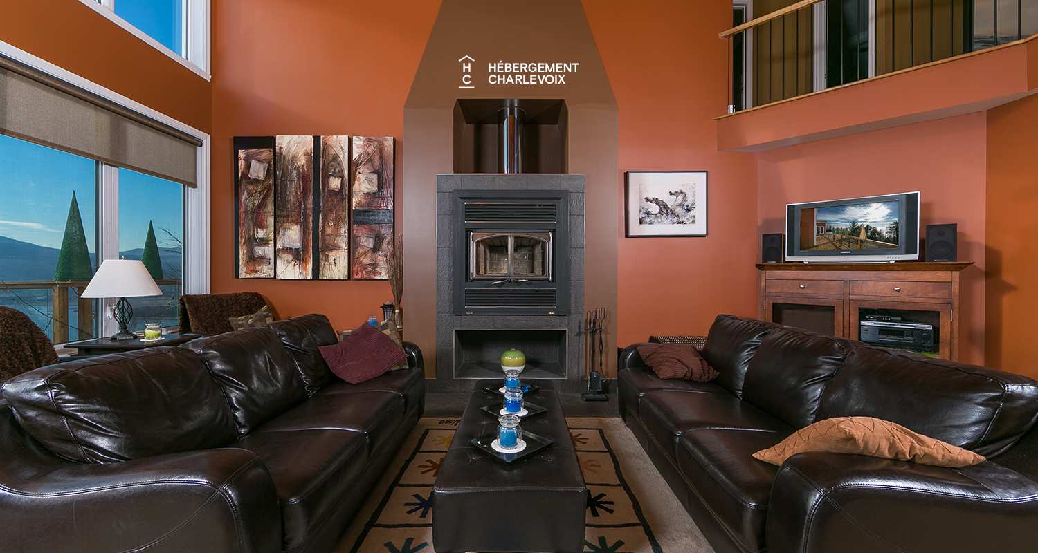 PEU-14 - Résidence chaleureuse et moderne idéalement située