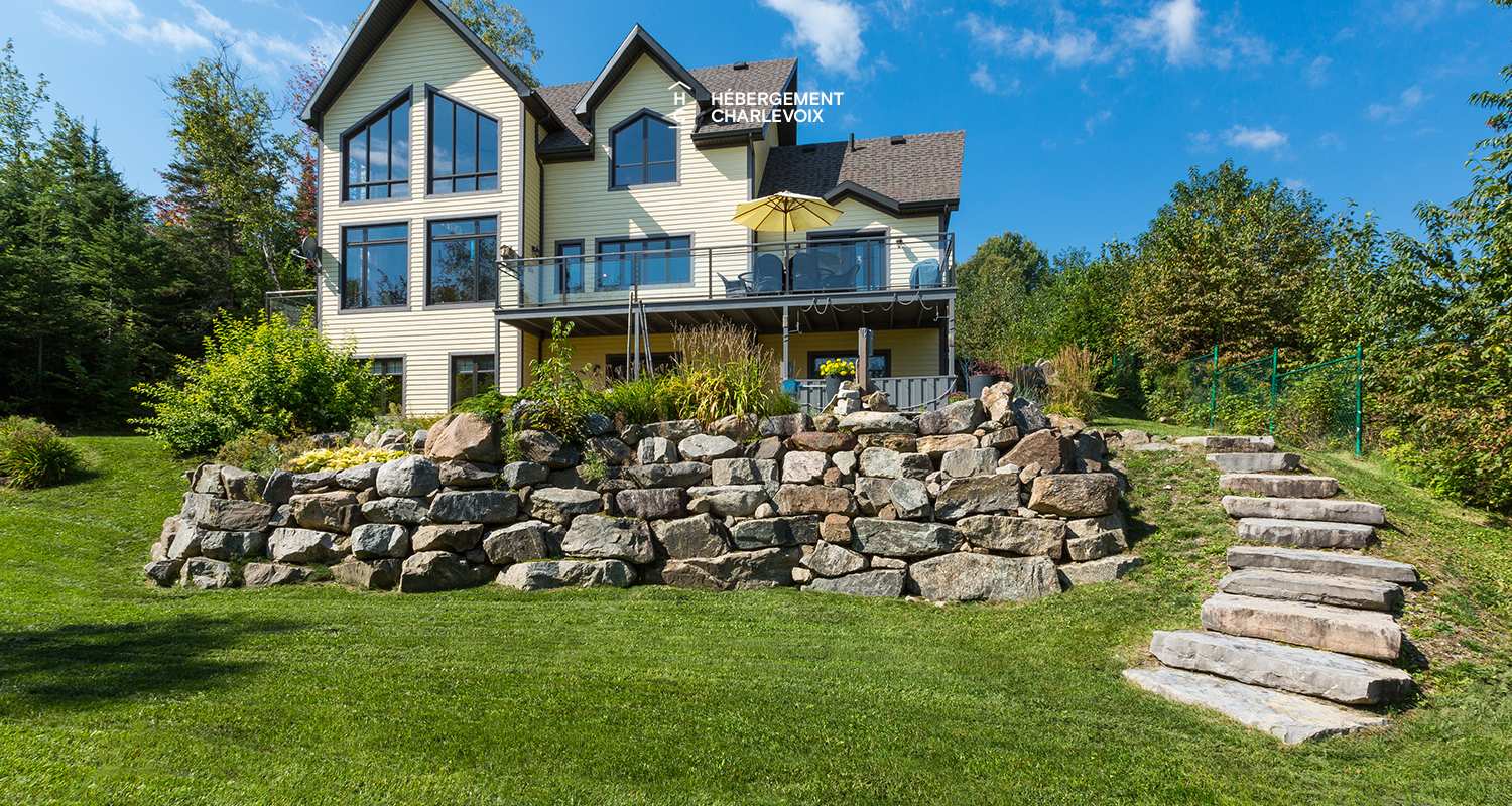 APO-1 - Perfect alliance between rustic and contemporary