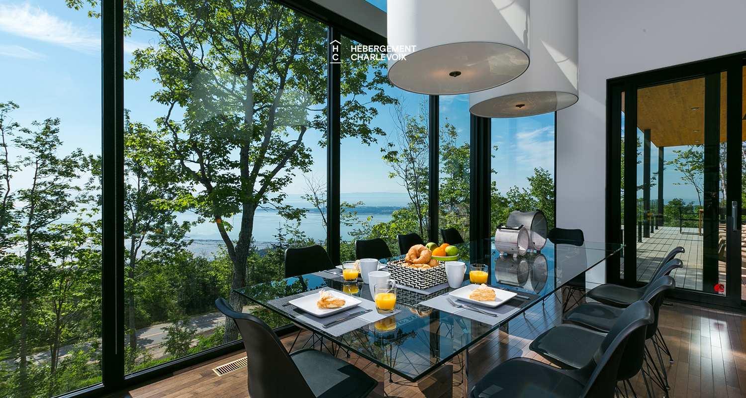 SEC-254 - Contemporary house for an escapade with friends or family