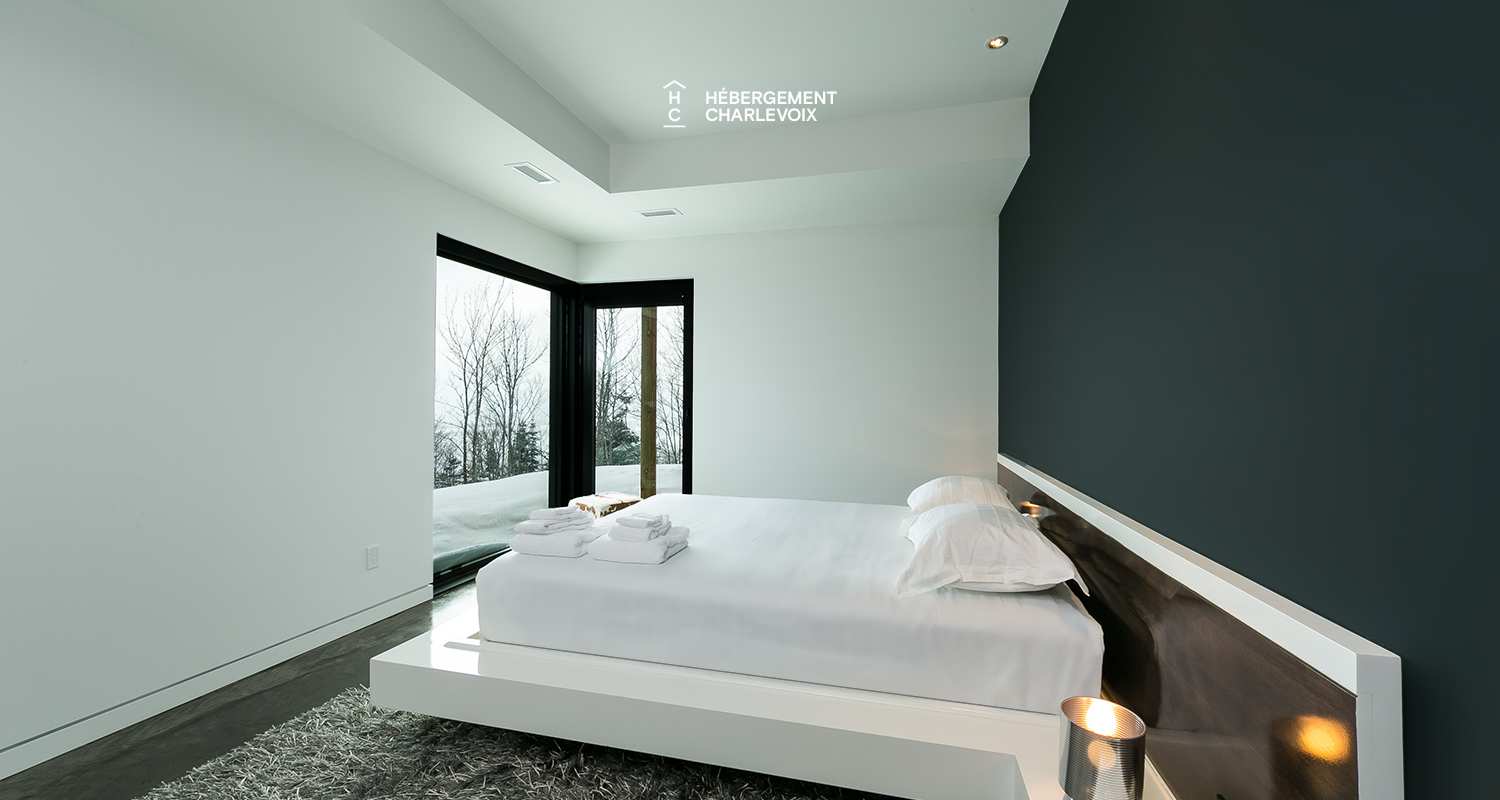 SEC-254 - Contemporary house for an escapade with friends or family