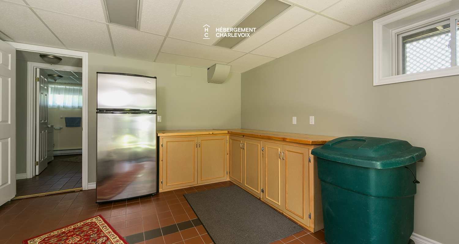 GRA-176 - Three floors of good times to live