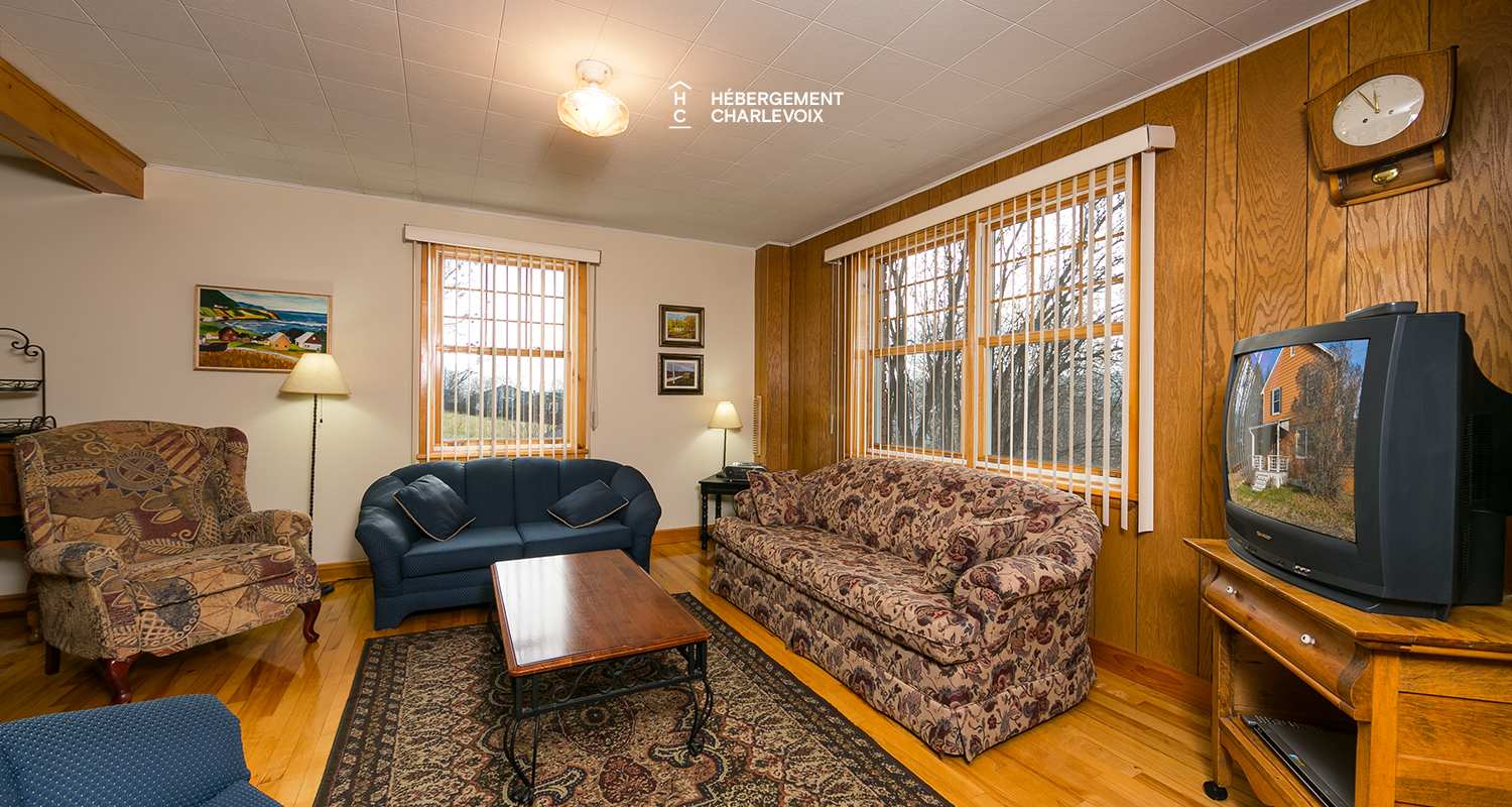 LAC-35 - Chalet avec cachet dans un environnement forestier