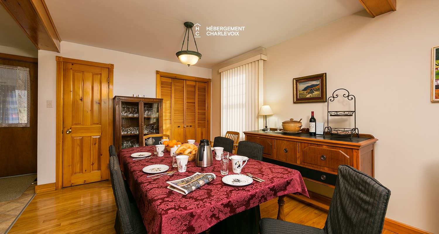 LAC-35 - Chalet avec cachet dans un environnement forestier