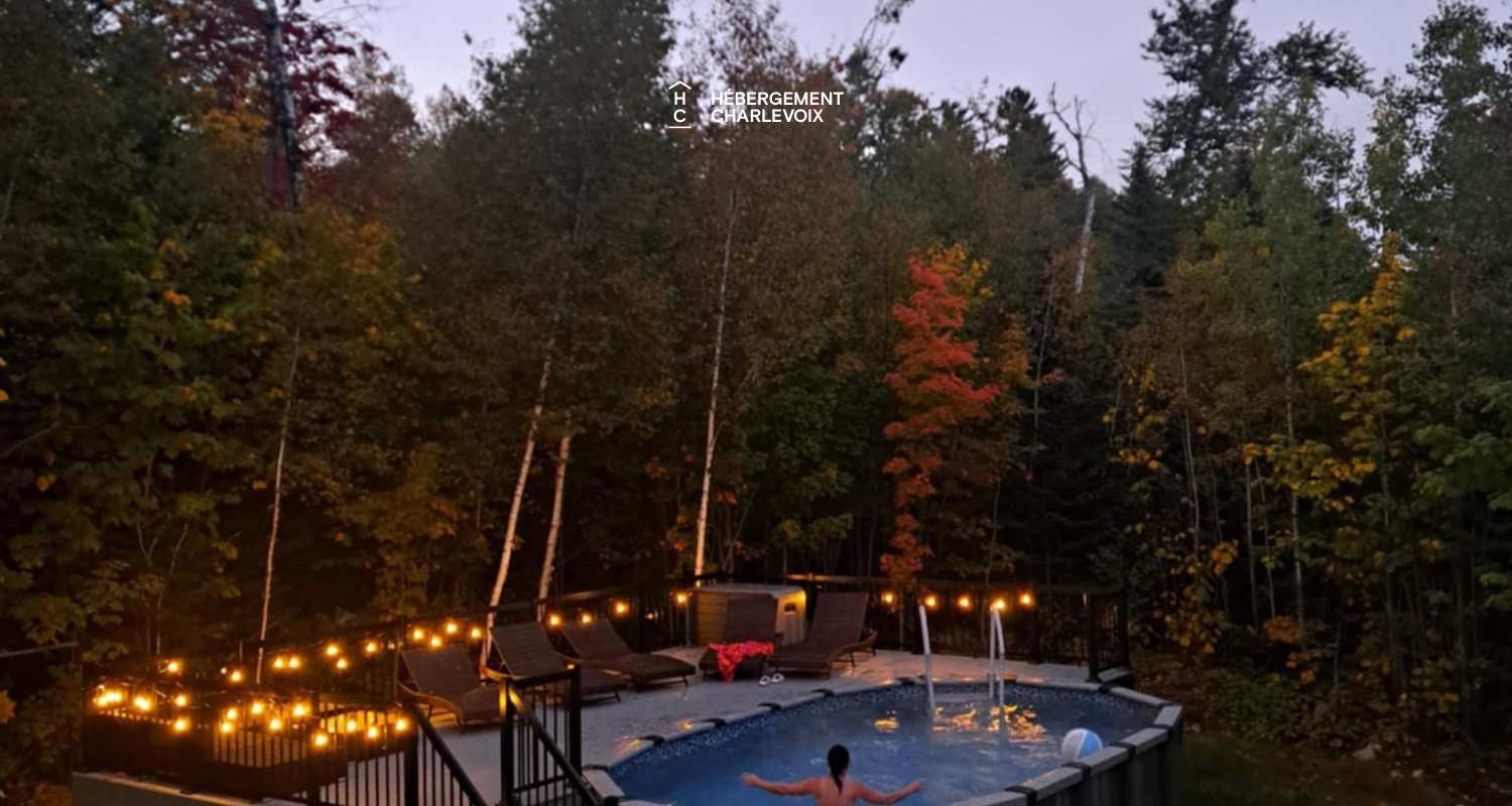 AIY-25 - Piscine chauffée, spa et billard!