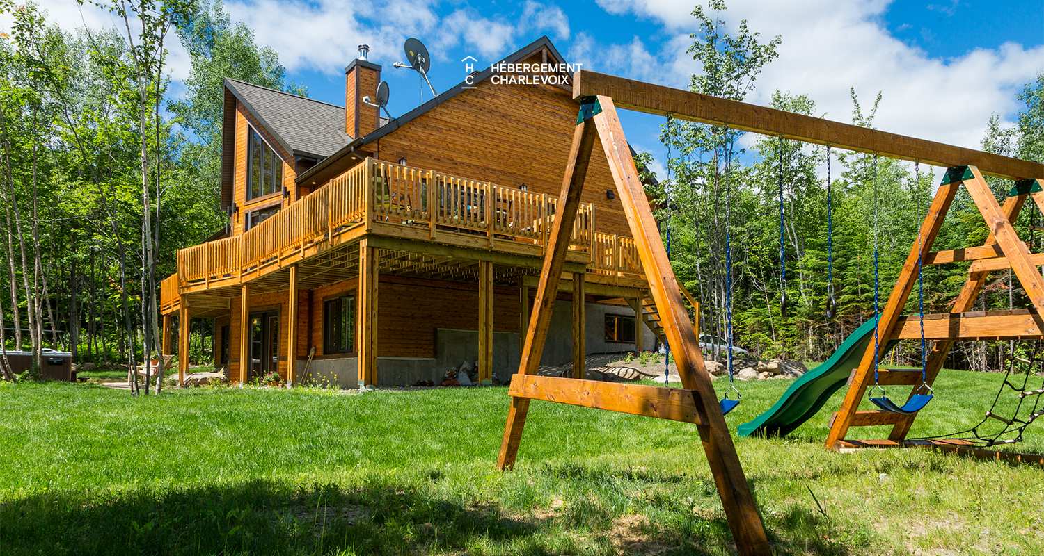 AIY-25 - A billiard room to entertain evenings.