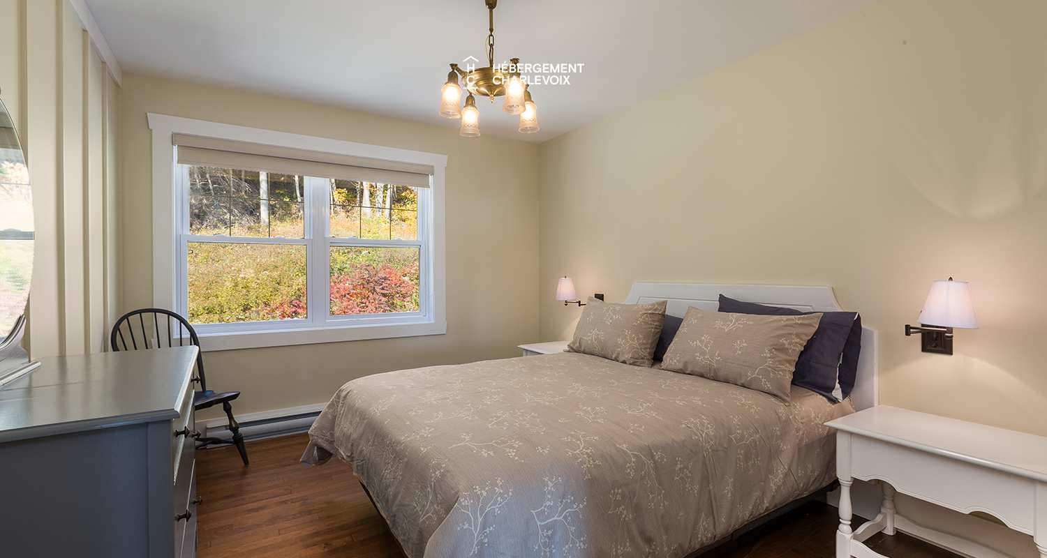 BEG-75 - Splendid cottage with view on the Isle-aux-Coudres