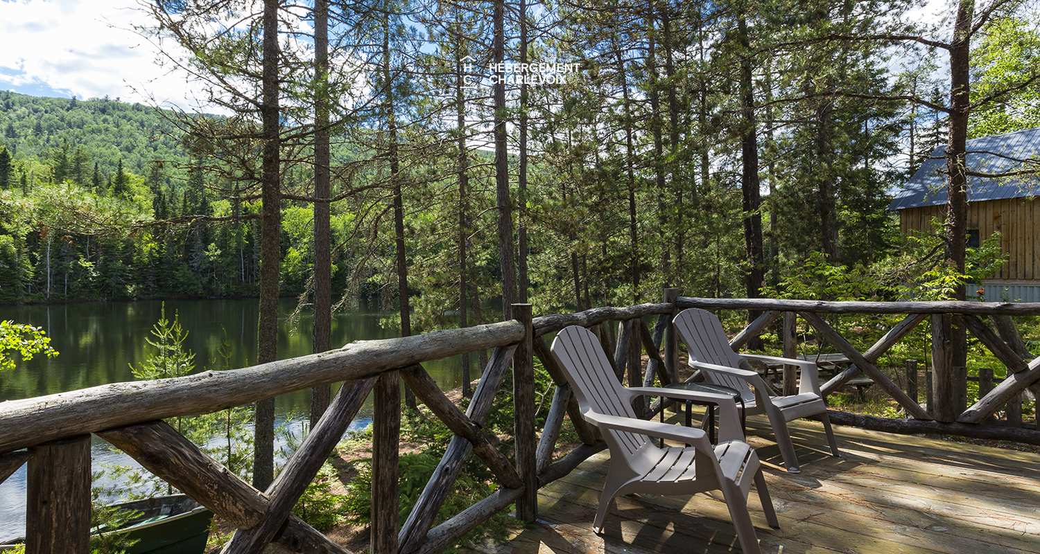 SIM-39 - Real cottage with a private lake