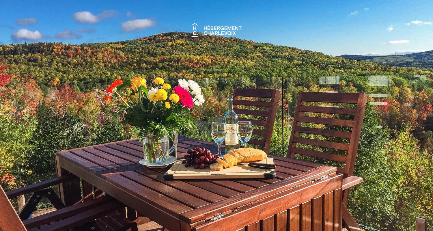 HEL-529 - Amazing view of the St-Lawrence River