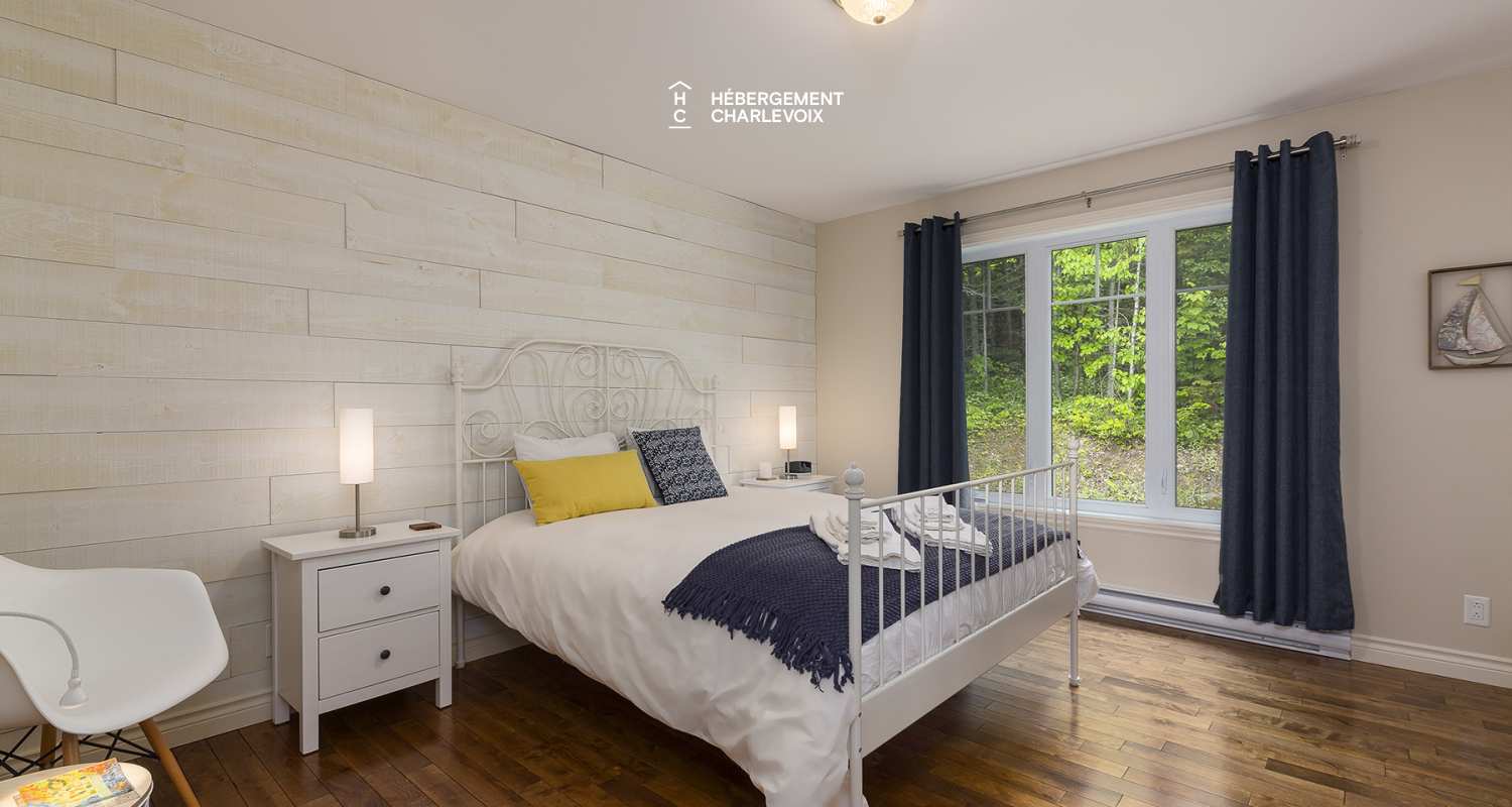 HEL-529 - Amazing view of the St-Lawrence River