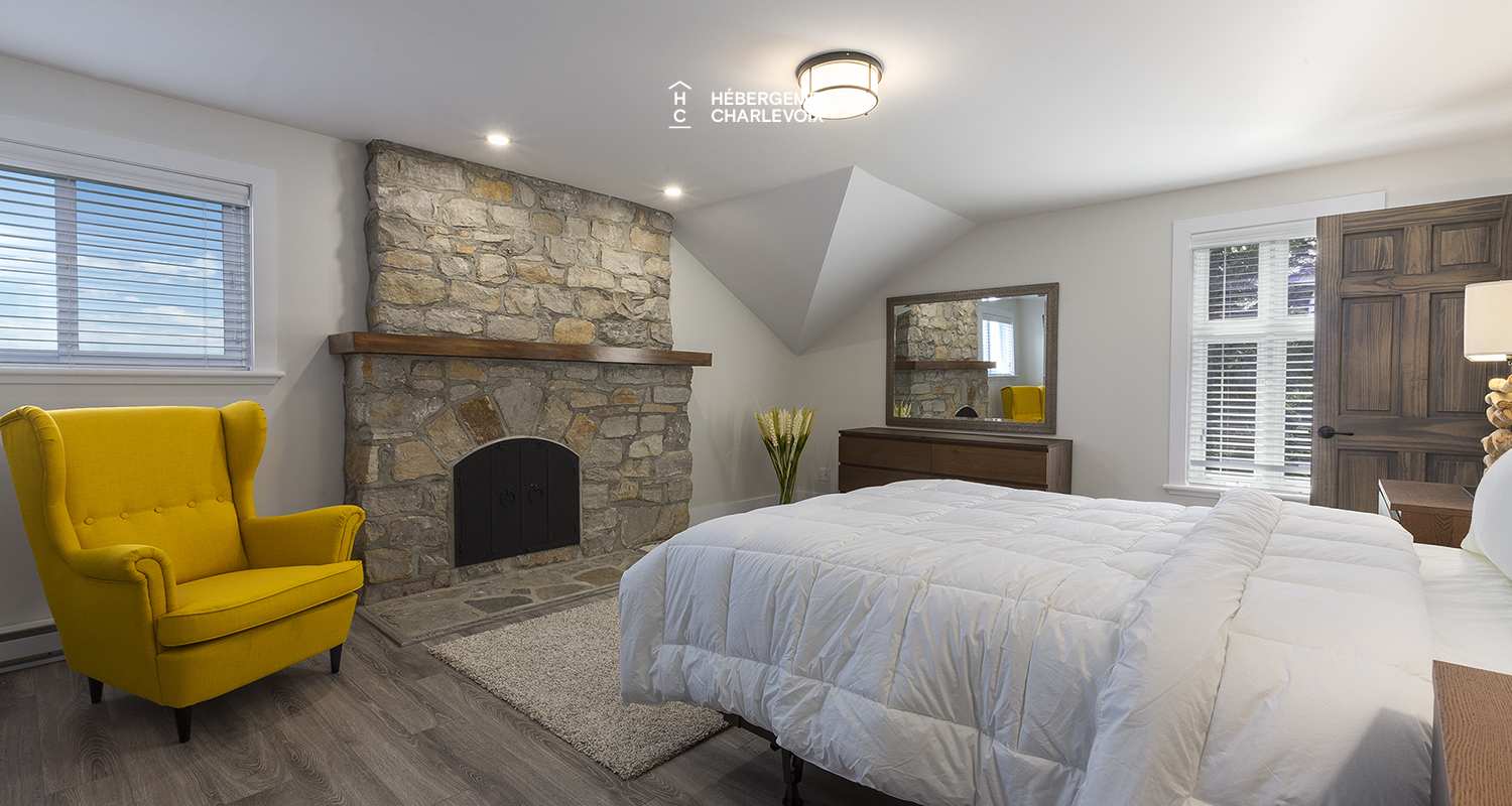 CAL-24 - The luxury of this prestigious villa