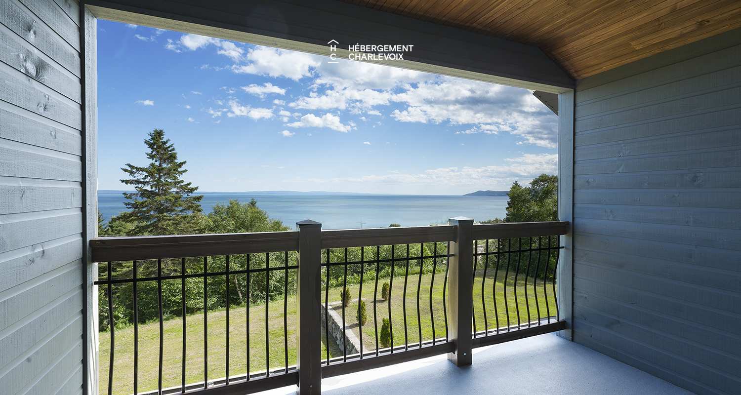 CAL-24 - The luxury of this prestigious villa