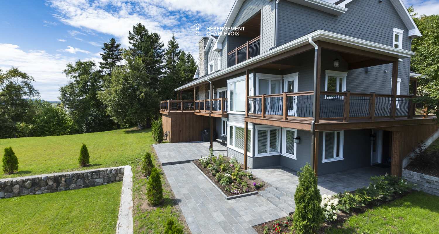 CAL-24-1 - Enjoy all the luxury of this prestigious villa