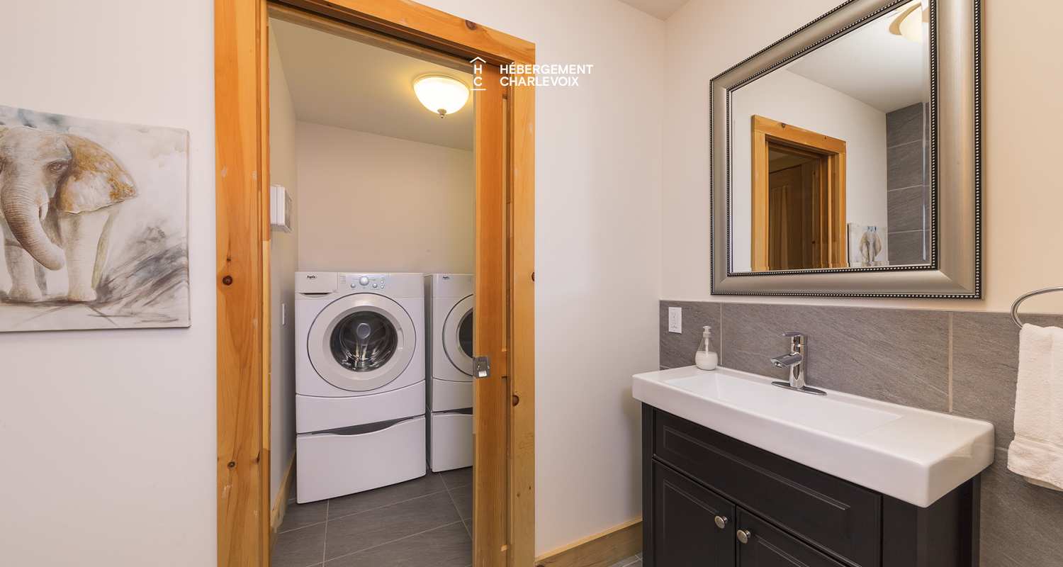 AVE-71 - A kitchen where life is good